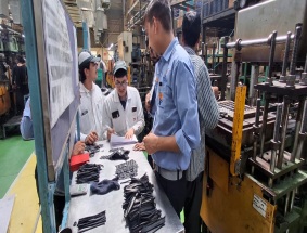 Customer Visits 3